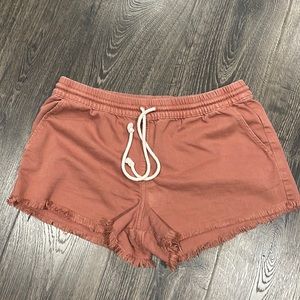 ☀️💛Aerie shorts✨